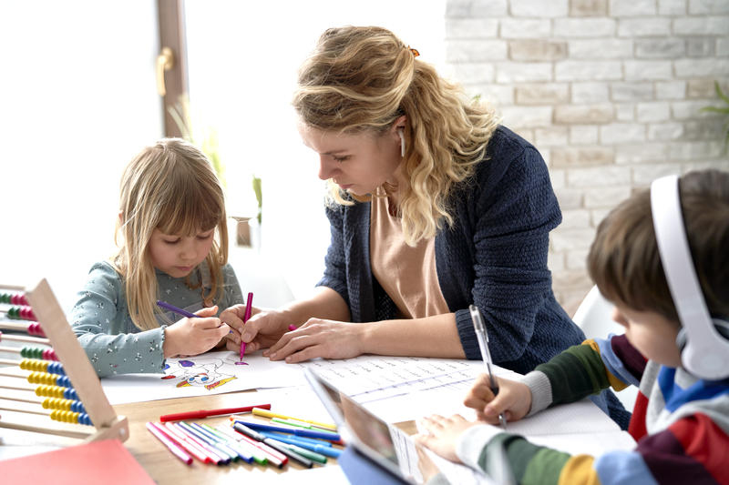 Homeschooling, Foto: Gpointstudio | Dreamstime.com