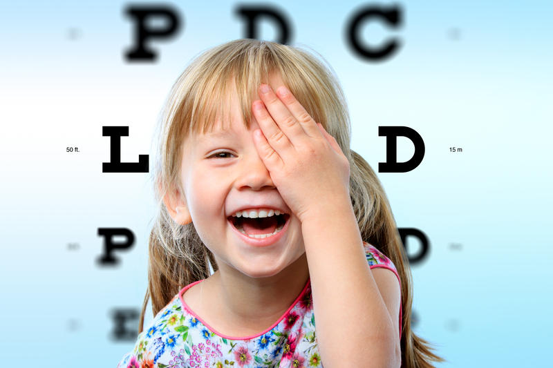 Controalele oftalmologice la copii se recomandă la vârsta de 6 luni, 3 ani și înainte de a merge la școală., Foto: © Karel Noppe | Dreamstime.com