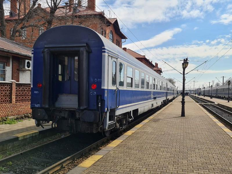 Tren al CFR Calatori, Foto: Vlad Barza / HotNews.ro