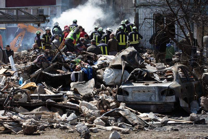 Atacul rusesc cu rachete din Uman a ucis zeci de oameni, Foto: Oleksii Chumachenko / AFP / Profimedia