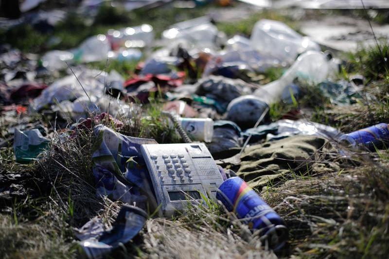 Teren viran cu deșeuri ilegale, Foto: Inquam Photos / George Călin