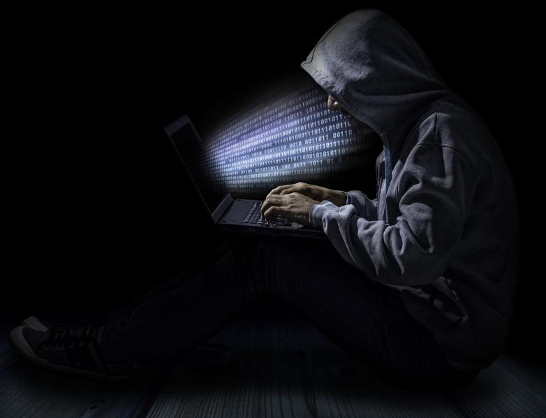 Hacker, Foto: Sebastian Germak, Dreamstime.com