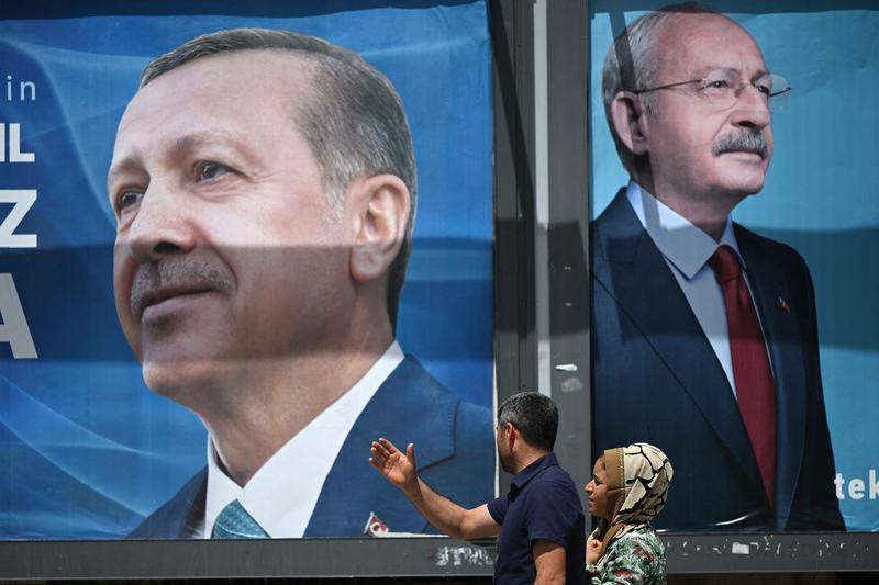 Recep Tayyip Erdogan se lupta cu principalul contracandidat Kemal Kilicdaroglu pentru a ramane la putere, Foto: Ozan KOSE / AFP / Profimedia