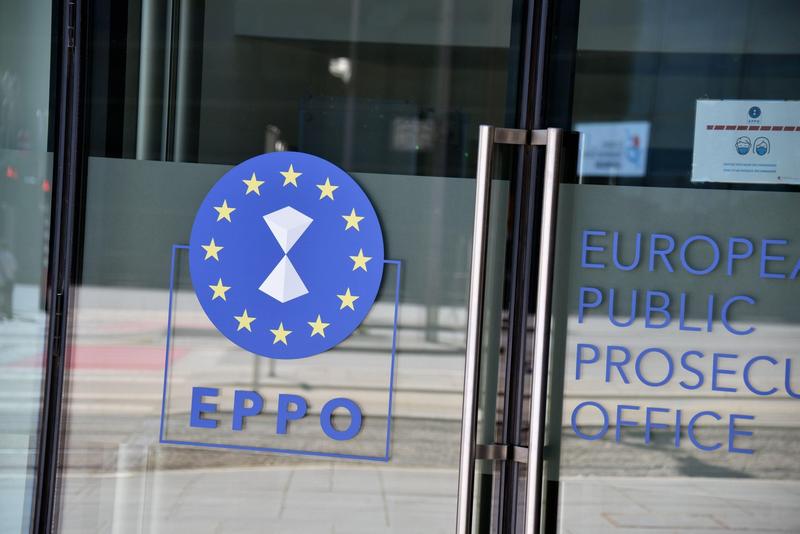 Fraudă de 48 milioane euro, percheziții în România și Europa