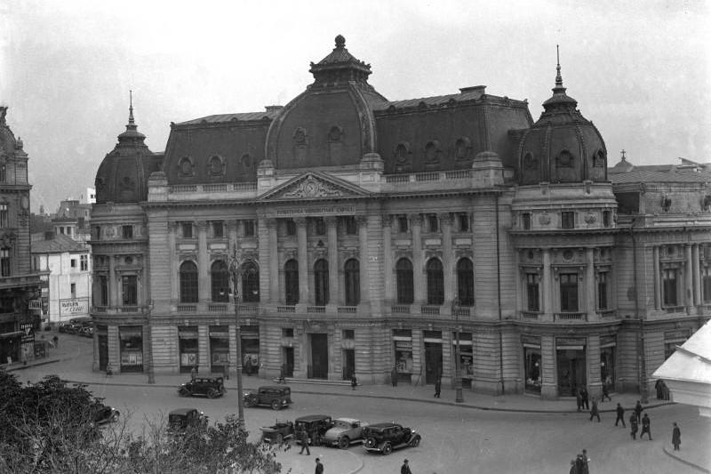 Clădirea Fundației Carol I din Piața Palatului, în prezent sediul Bibliotecii Centrale Universitare, Foto: Agerpres