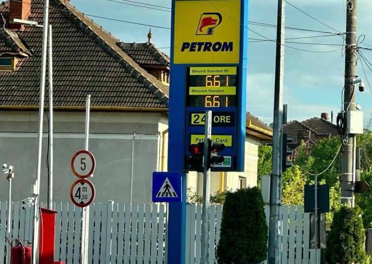 Benzina si motorina costa la fel, Foto: Hotnews