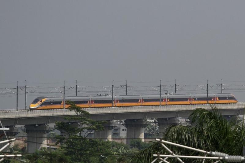 Tren de mare viteza in Indonezia, Foto: Algi Febri Sugita / Zuma Press / Profimedia
