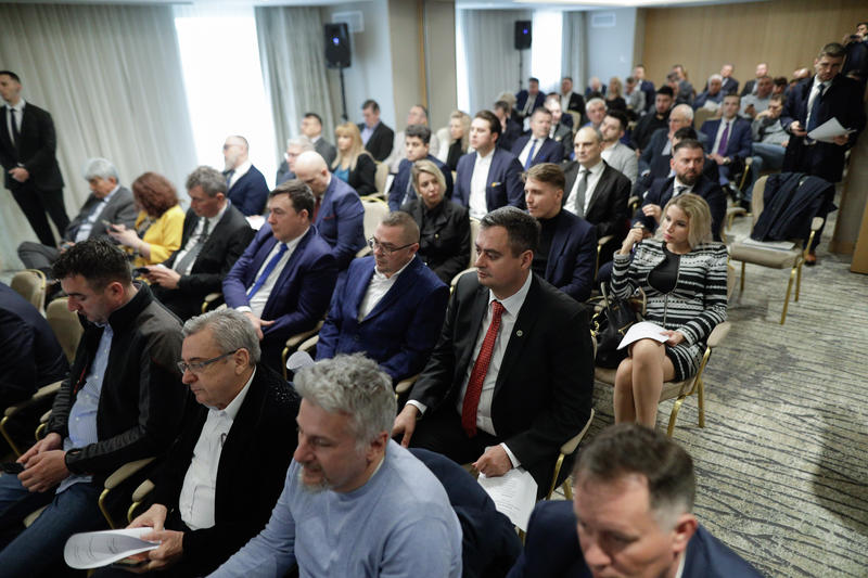 Oameni de afaceri reuniti la o conferinta in Bucuresti, Foto: Inquam Photos / George Călin