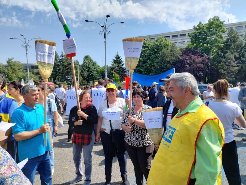 Personal nedidactic in greva, Foto: HotNews.ro / Adrian Vasilache