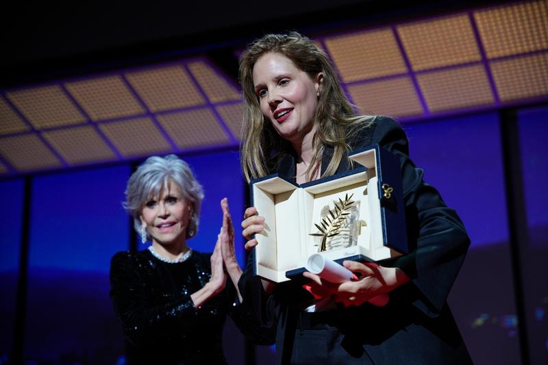 Justine Triet a obtinut premiul Palme d'Or la Cannes 2023, Foto: Daniel Cole / AP / Profimedia