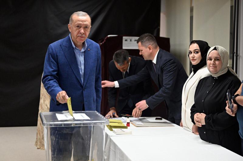 Recep Erdogan dupa ce a votat la alegerile prezidentiale 2023, turul II, Foto: APAImages / Shutterstock Editorial / Profimedia