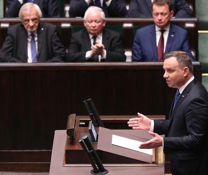 Presedintele polonez Andrzej Duda in parlamentul de la Varsovia, Foto: Czarek Sokolowski / Associated Press / Profimedia Images