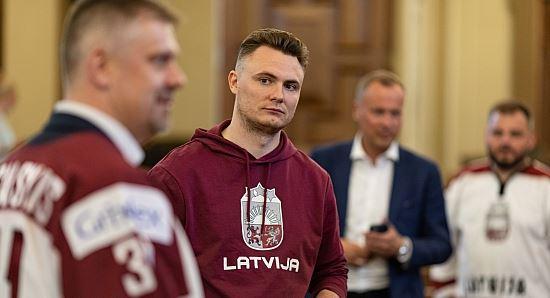 Parlamentarii letoni au făcut o ședință fulger după victoria echipei naționale de hochei, Foto: Parlamentul Letoniei - saeima.lv