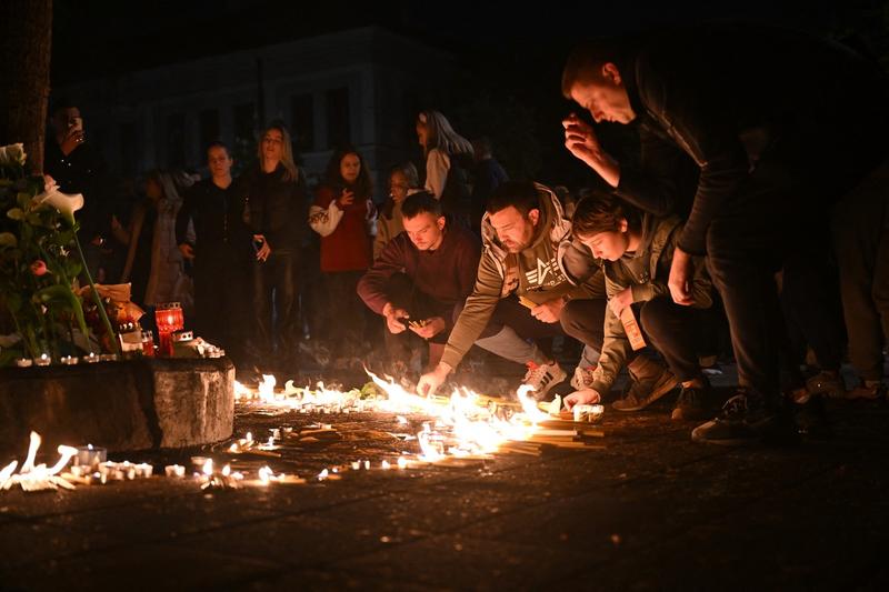 Serbia este în șoc după masacrul de la școala din Belgrad, Foto: ANDREJ ISAKOVIC / AFP / Profimedia