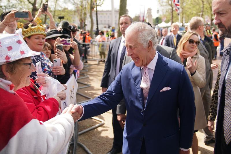 Regele Charles al III-ea se întâlnește cu oamenii, Foto: James Manning / PA Images / Profimedia