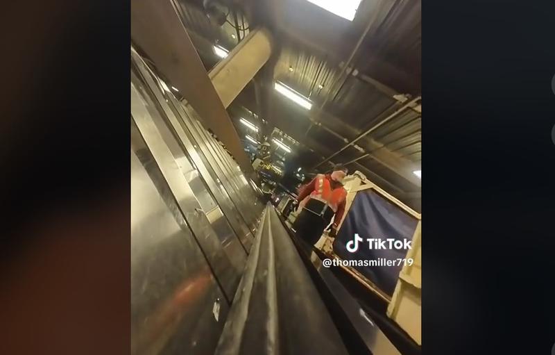 Bagaje la aeroport, Foto: Captura TikTok