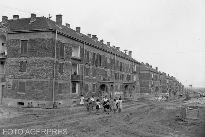 Constructii de locuinte in cartierul Ferentari, Foto: Agerpres