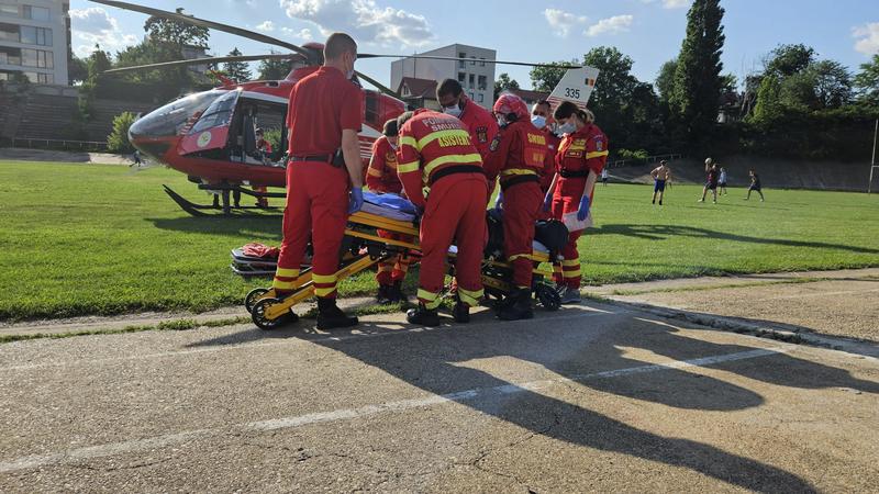 Elicopter SMURD pentru copii din Dragalina, Foto: Departamentul pentru Situatii de Urgenta