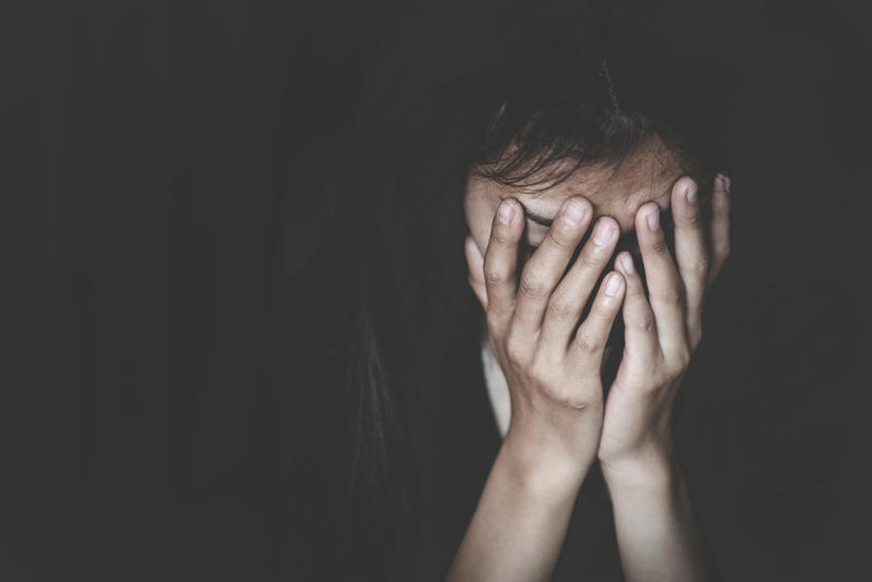 Sexul cu minori nu e automat viol, potrivit legislației din România, Foto: Shutterstock