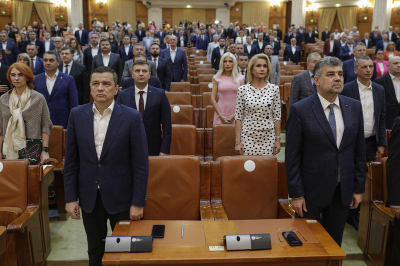 Plen reunit pentru pensiile speciale, Foto: Inquam Photos / Octav Ganea