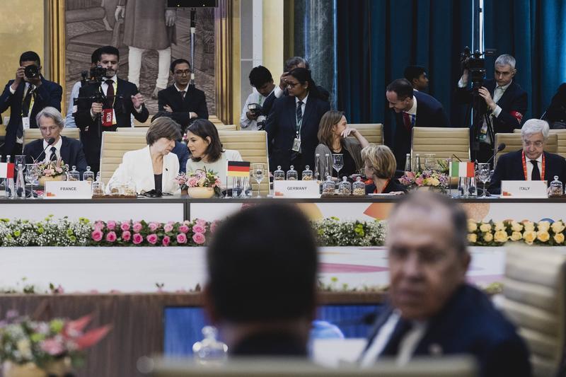 Catherine Colonna alaturi de sefa diplomatiei germane Annalena Baerbock la un summit la care a participat si Serghei Lavrov, Foto: Florian Gaertner / imago stock and people / Profimedia Images
