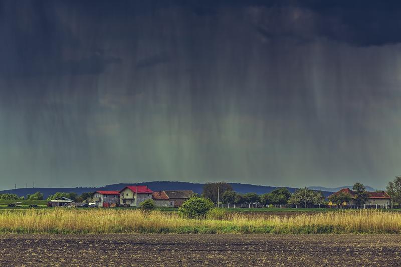 Ploaie torențială în România, Foto: Shutterstock