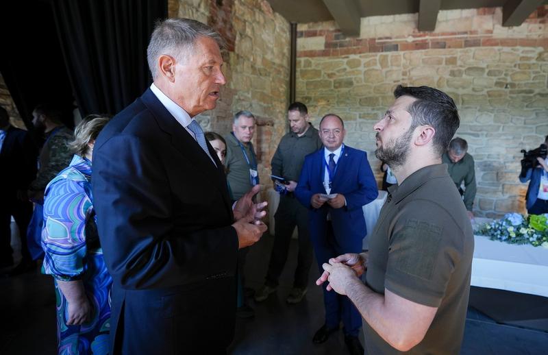 Klaus Iohannis și Volodimir Zelenski au semnat pe 1 iunie 2023, în Republica Moldova, o declarație comună în care România asigură Ucraina de sprijinul său pentru aderarea la NATO, Foto: Pool /Ukrainian Presidentia / Zuma Press / Profimedia