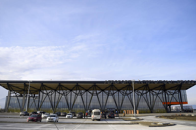 Aeroportul Internațional Brașov, Foto: Inquam Photos / Alex Nicodim