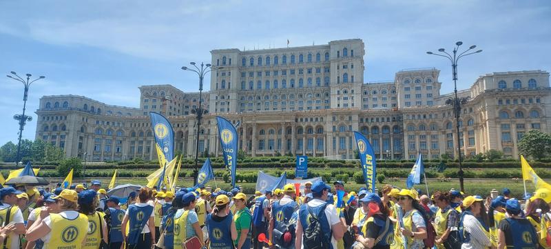 Sindicatele din sanatate, protest la Parlament, Foto: Hotnews / Alina Neagu