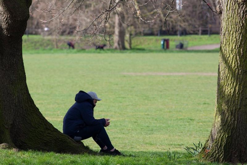 Cauzele actualei crize de singurătate sunt numeroase, smartphone-ul și platformele sociale sunt doar două dintre piesele acestui puzzle, Foto: Anna Watson / Alamy / Alamy / Profimedia