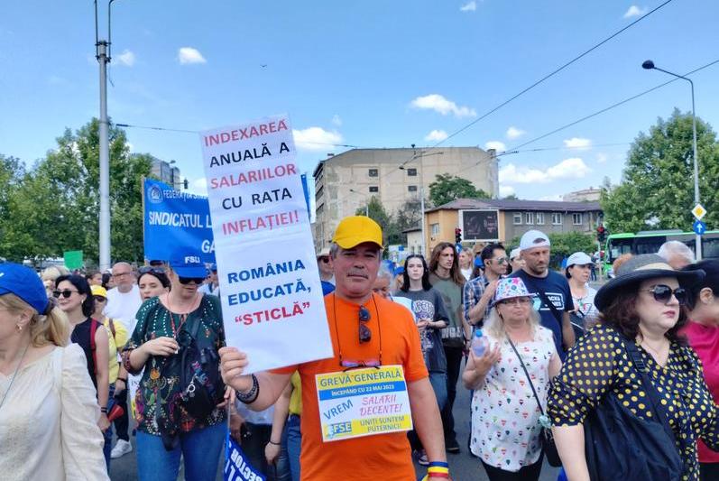 Profesorii, în mars de la guvern la Cotroceni, Foto: Hotnews / Adrian Vasilache