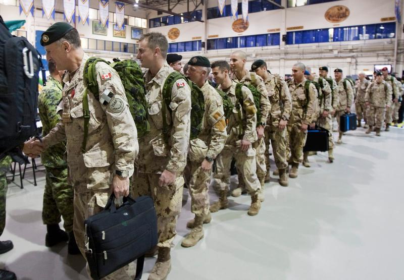 Soldati canadieni, Foto: Jacques Boissinot / AFP / Profimedia Images