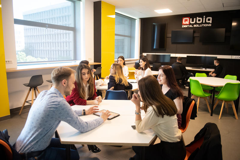Studenți, Foto: Universitatea Româno-Americană