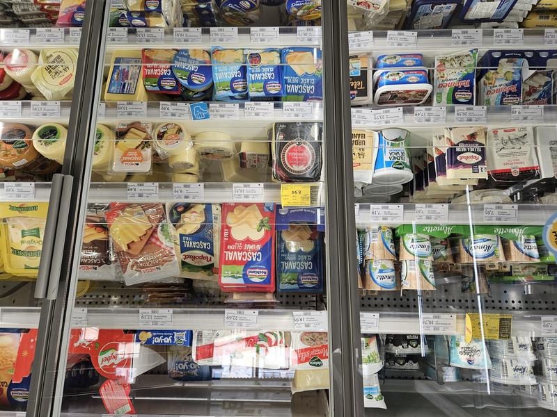 Alimente la supermarket, Foto: Hotnews / Florin Barbuta