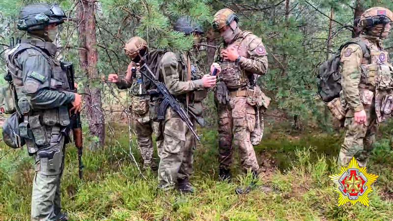 Soldați belaruși împreună cu mercenari Wagner, Foto: Belarus Defense Ministry / AP / Profimedia