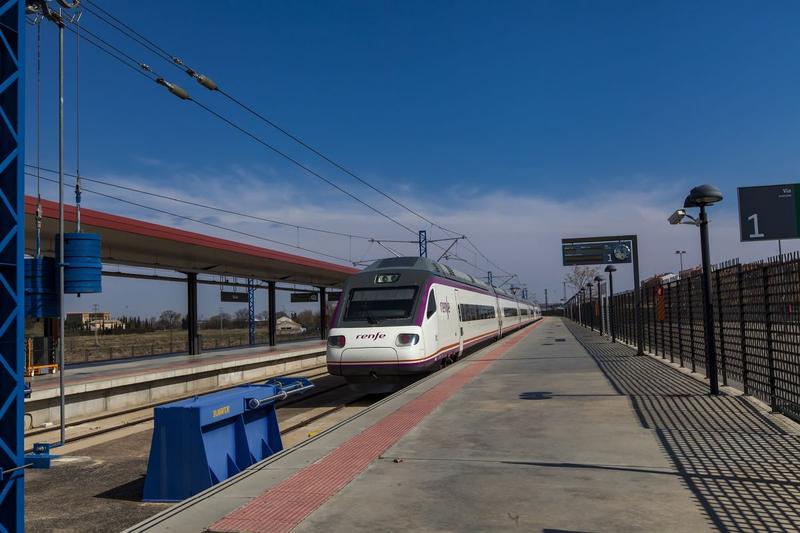 Tren din Spania, Foto: Boggy, Dreamstime.com