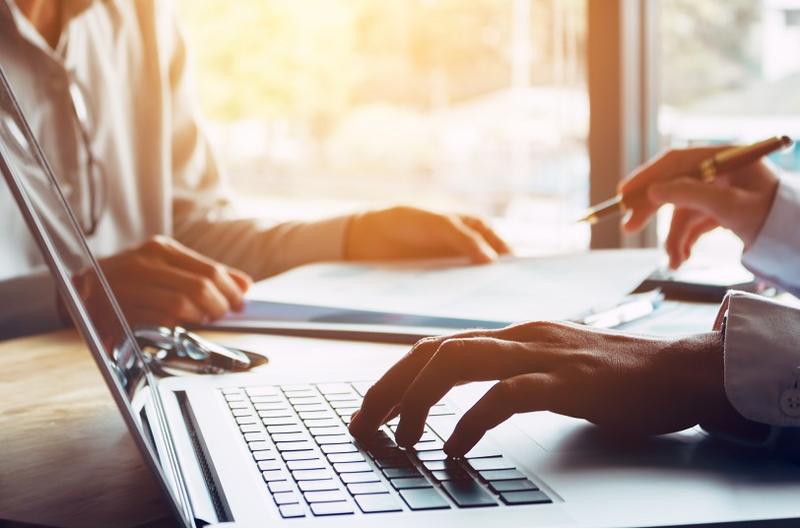 Business, Foto: © Wutthichai Luemuang | Dreamstime.com