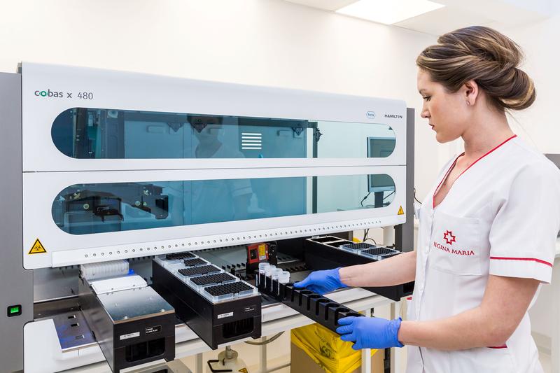 Genetica și biologie moleculară, Foto: Regina Maria