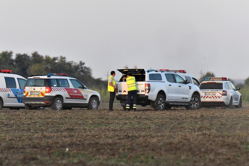 Anchetatorii au ajuns deja la locul prabusirii avionului, Foto: Lakatos Peter-MTI / Xinhua News / Profimedia Images