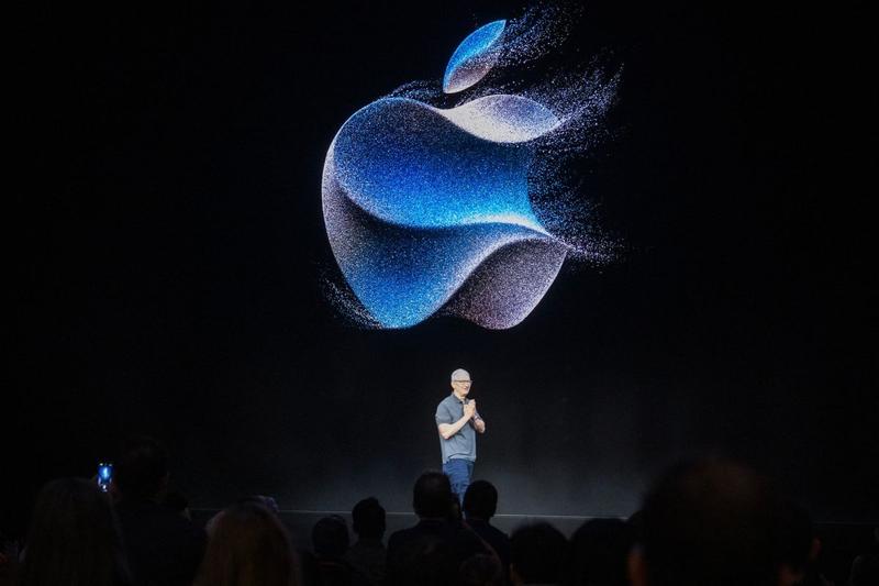 Tim Cook la lansarea iPhone 15, Foto: Nic Coury / AFP / Profimedia