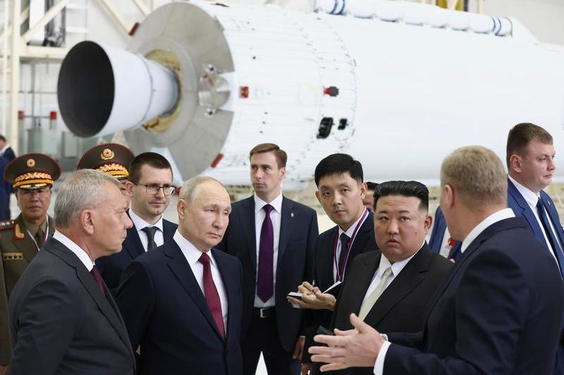 Vladimir Putin l-a primit Kim Jong Un la un centru spațial din Rusia, Foto: Artyom Geodakyan / AP / Profimedia