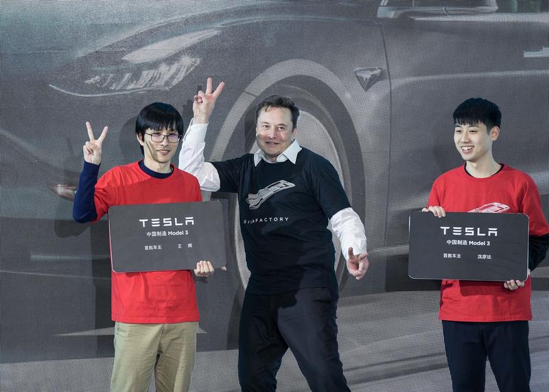 Elon Musk in vizita la fabrica Tesla din Shanghai, Foto: Xinhua / Eyevine / Profimedia
