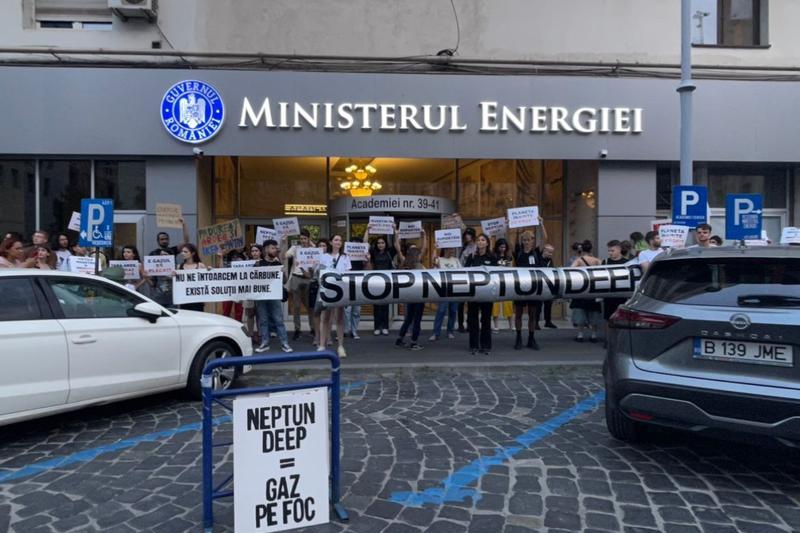 Protest la ministerul Energiei, Foto: Andra Mureșan/ HotNews.ro