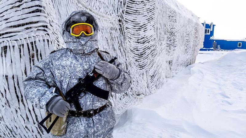 Soldat rus în Arctica, Foto: Maxime POPOV / AFP / Profimedia