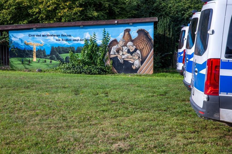 Poliția germană, raid la un sediu al organizației Hammerskins, Foto: JENS BUTTNER / AFP / Profimedia