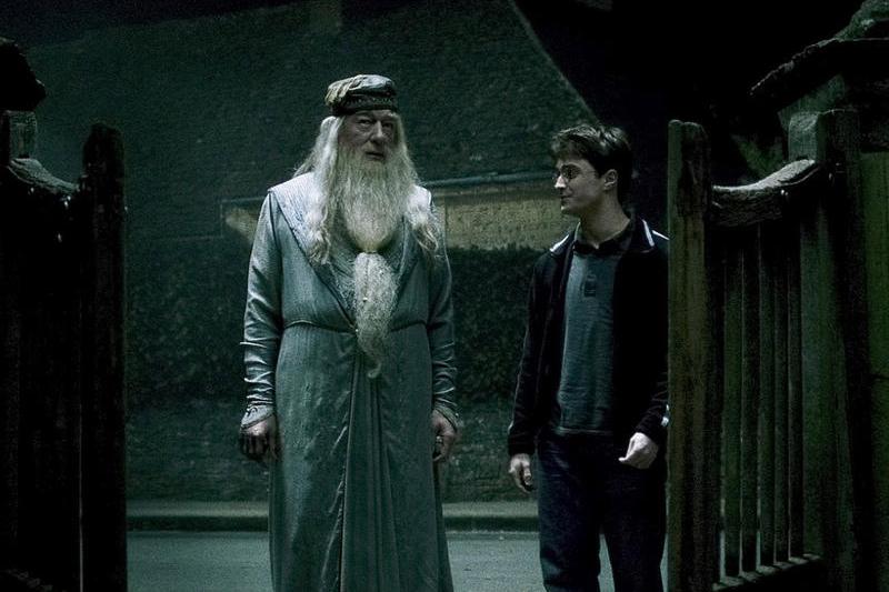 Michael Gambon in rolul lui Albus Dumbledore in filmele „Harry Potter”, Foto: ITAR-TASS / Alamy / Profimedia Images