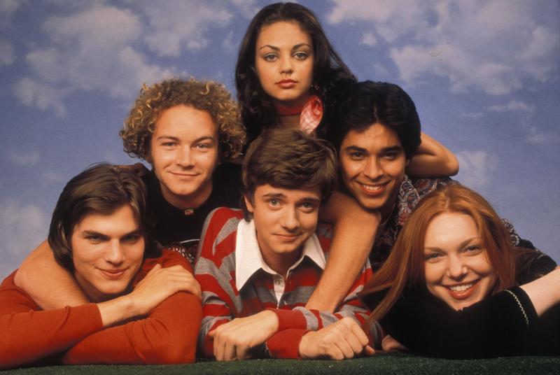 Danny Masterson (stanga), alaturi de ceilalti actori tineri din „That 70's Show”, Foto: Robert Sebree-20th Century Fox-Kobal / Shutterstock Editorial / Profimedia