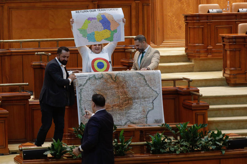 Diana Șoșoacă, scandal în Parlament, Foto: Inquam Photos / George Calin