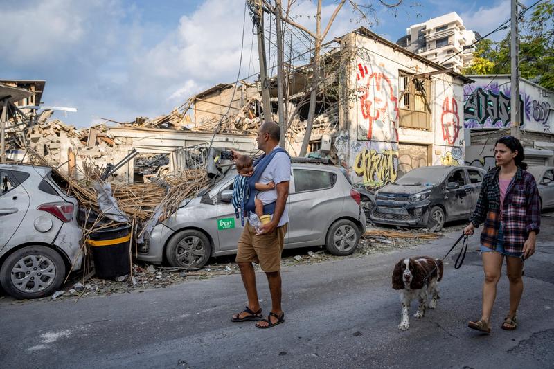 Urmele unei rachete Hamas trase asupra Israel, Foto: Oded Balilty / AP / Profimedia