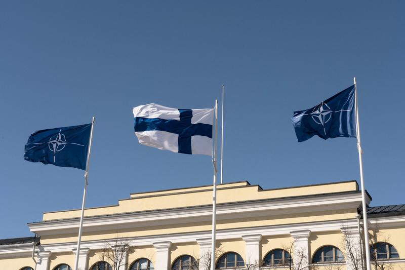 Steagul finlandez alaturi de cel al NATO, Foto: AA / Abaca Press / Profimedia Images